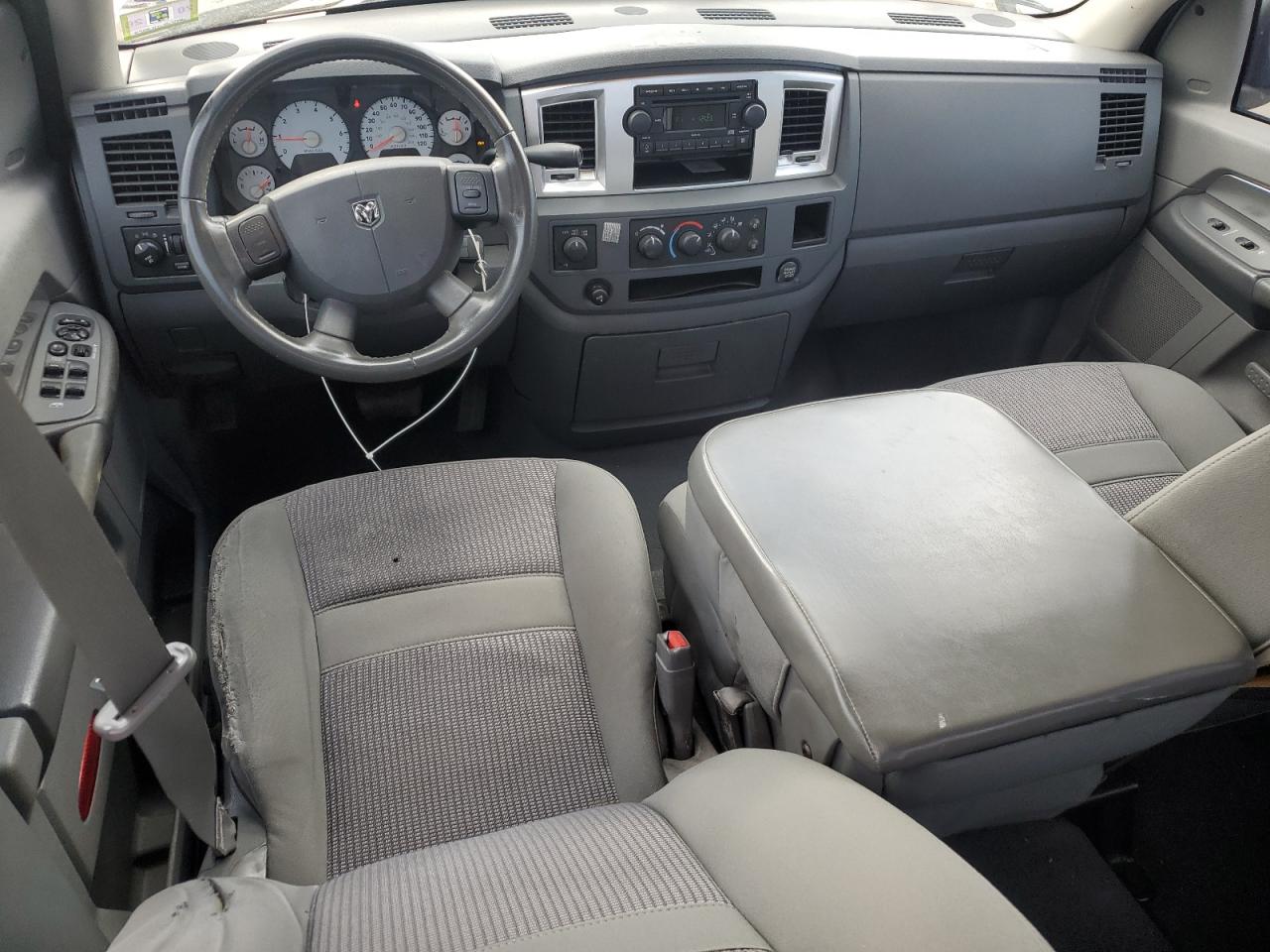 2007 Dodge RAM - Image 8