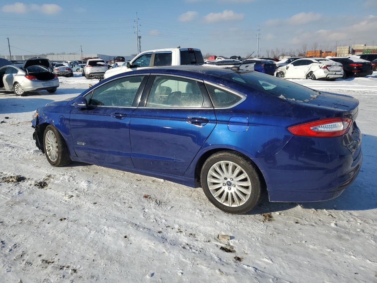 VIN 3FA6P0PU3GR178516 2016 FORD FUSION no.2