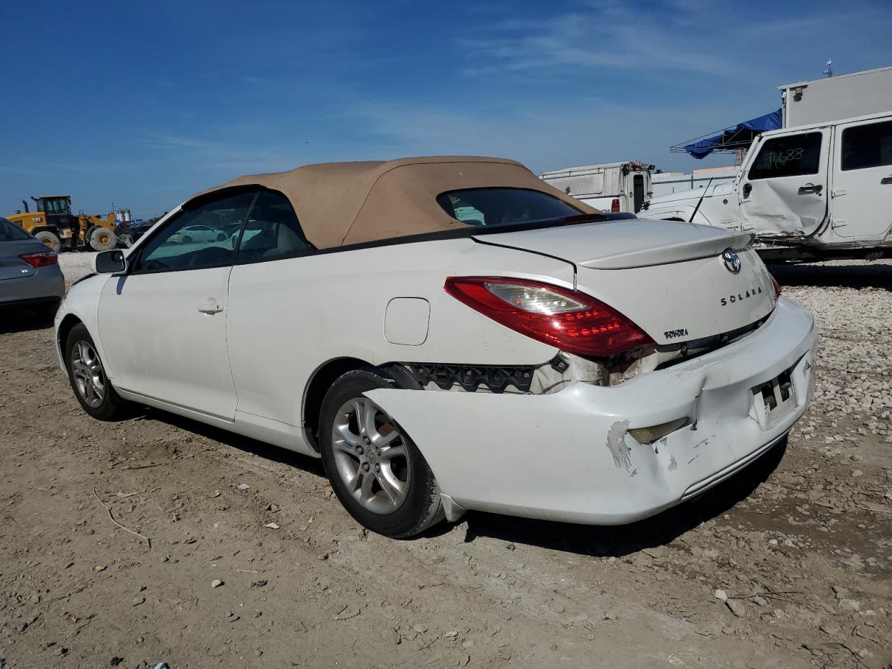 2007 Toyota Camry Solara - Image 2