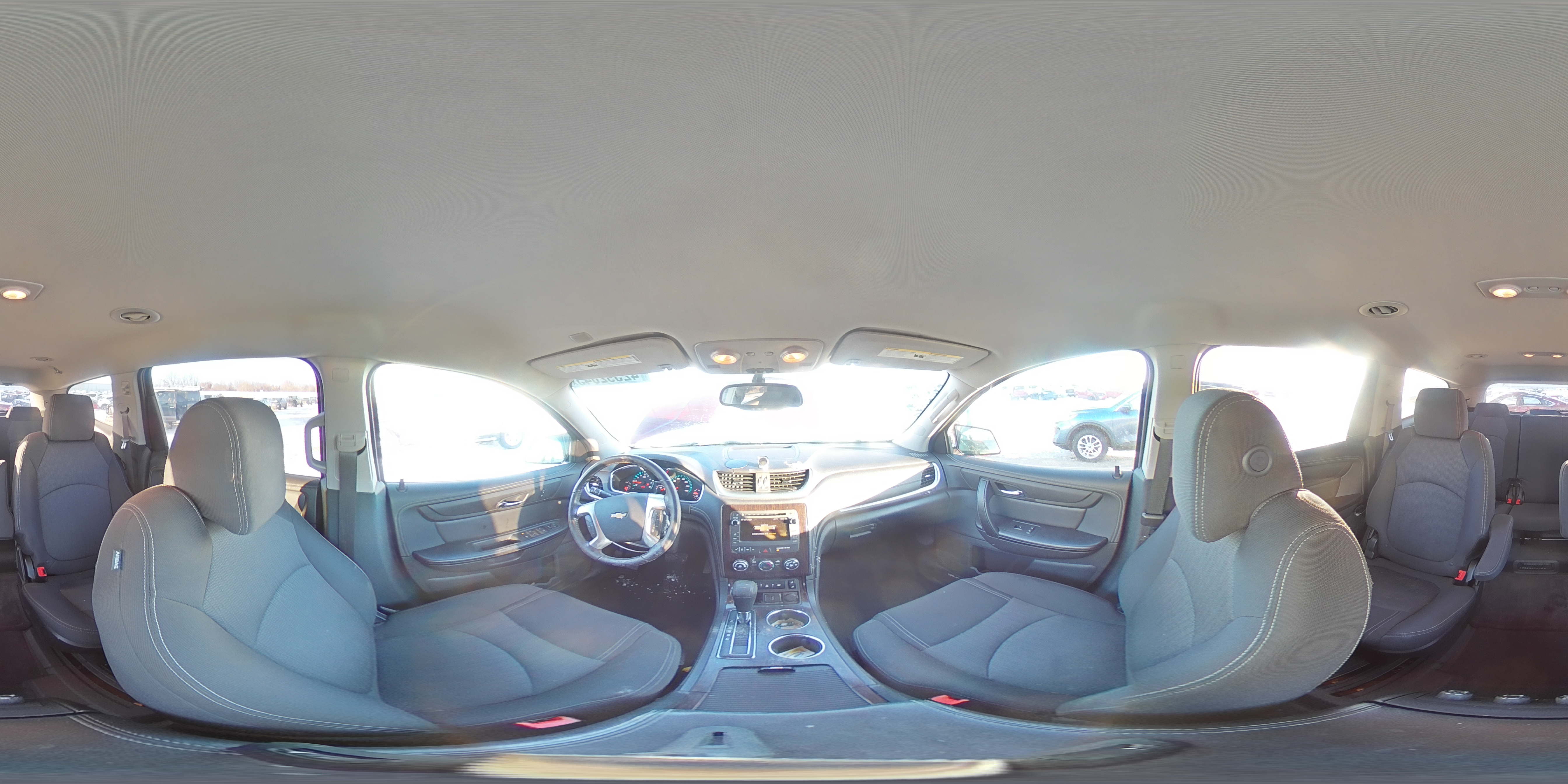 2017 Chevrolet Traverse - Image 14