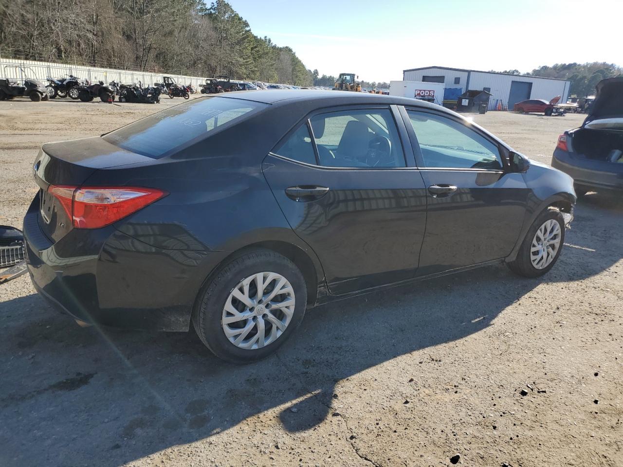 2017 Toyota Corolla - Image 3