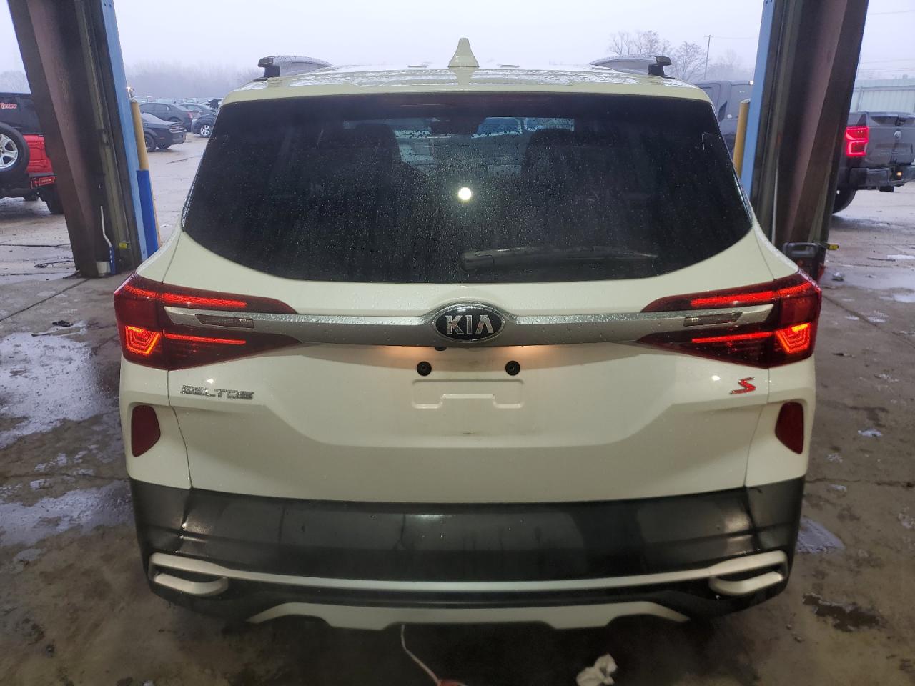 2021 Kia Seltos - Image 6