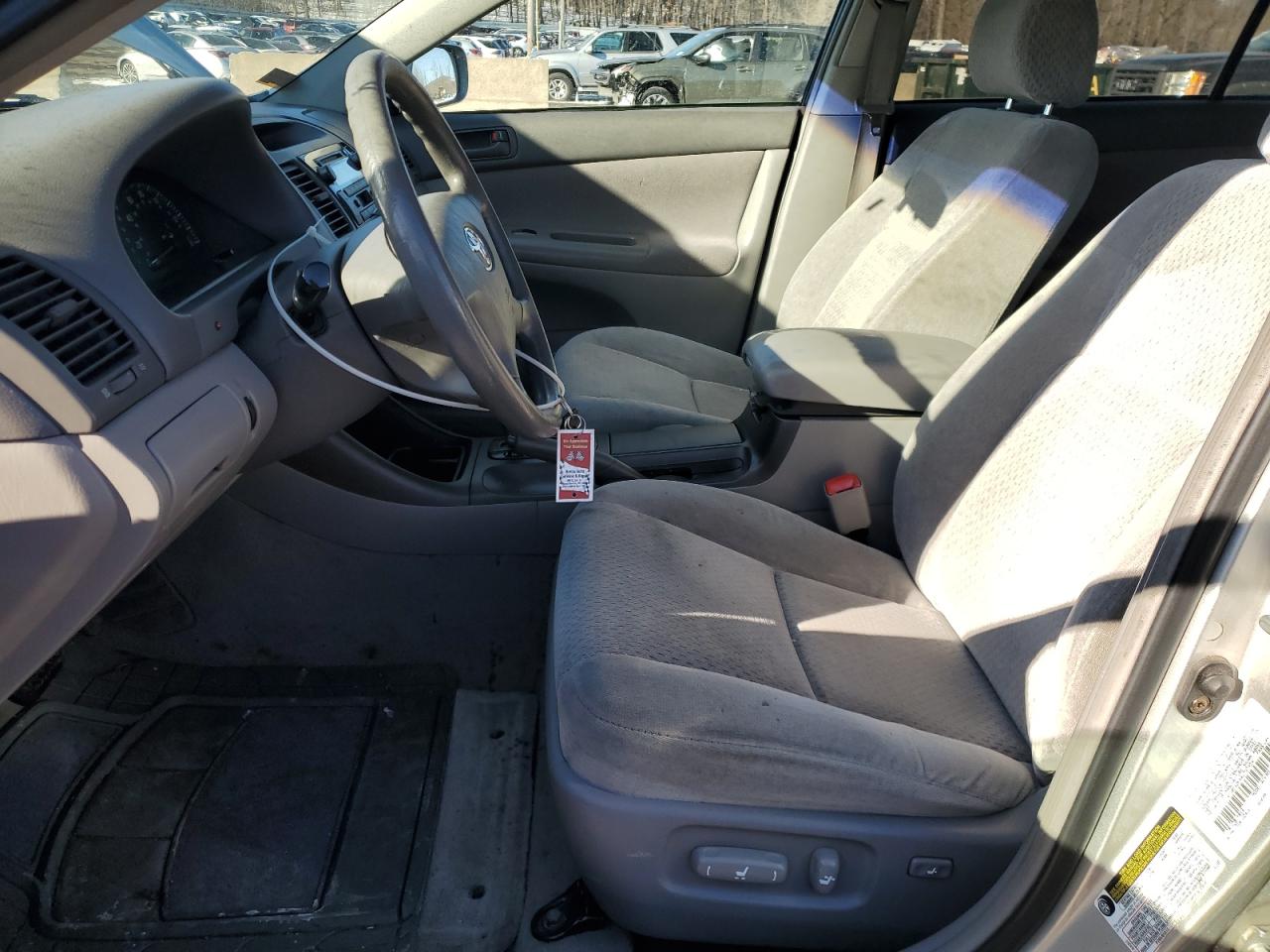 2004 Toyota Camry - Image 7
