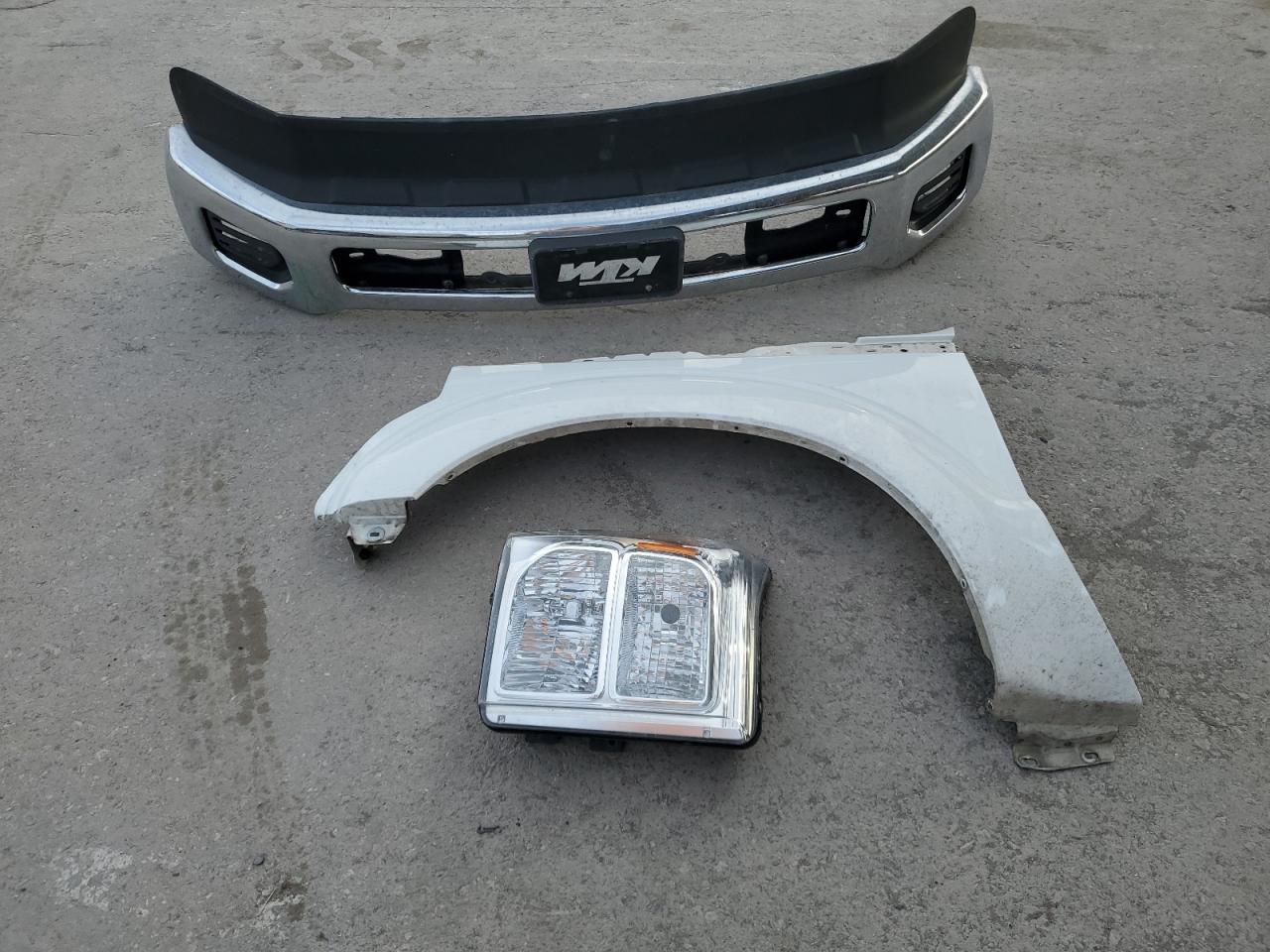 2015 Ford F250 - Image 12