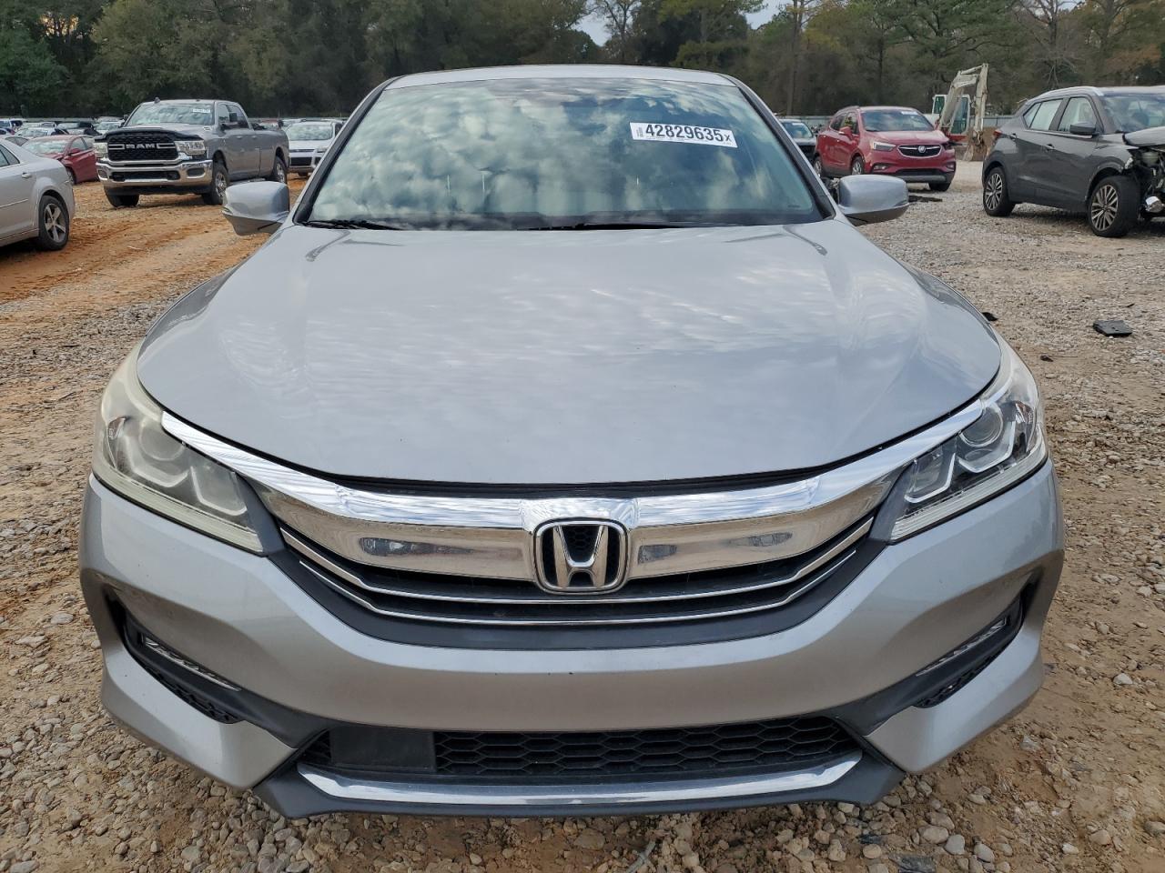 2016 Honda Accord - Image 5