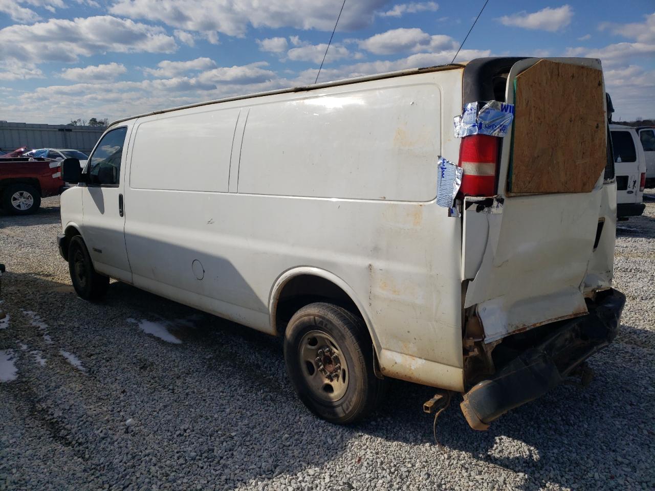2006 Chevrolet Express - Image 2