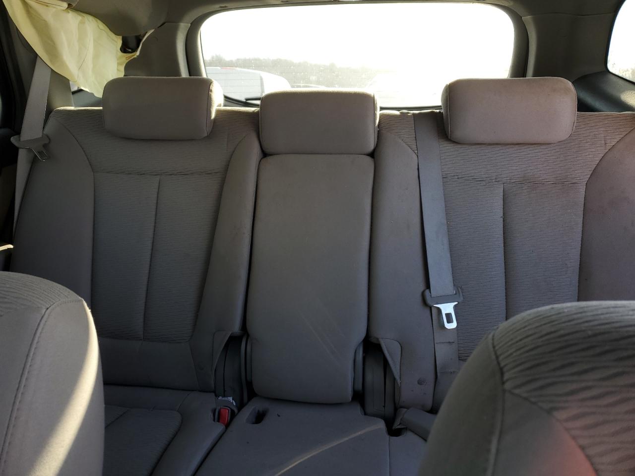 2008 Hyundai Santa Fe - Image 10