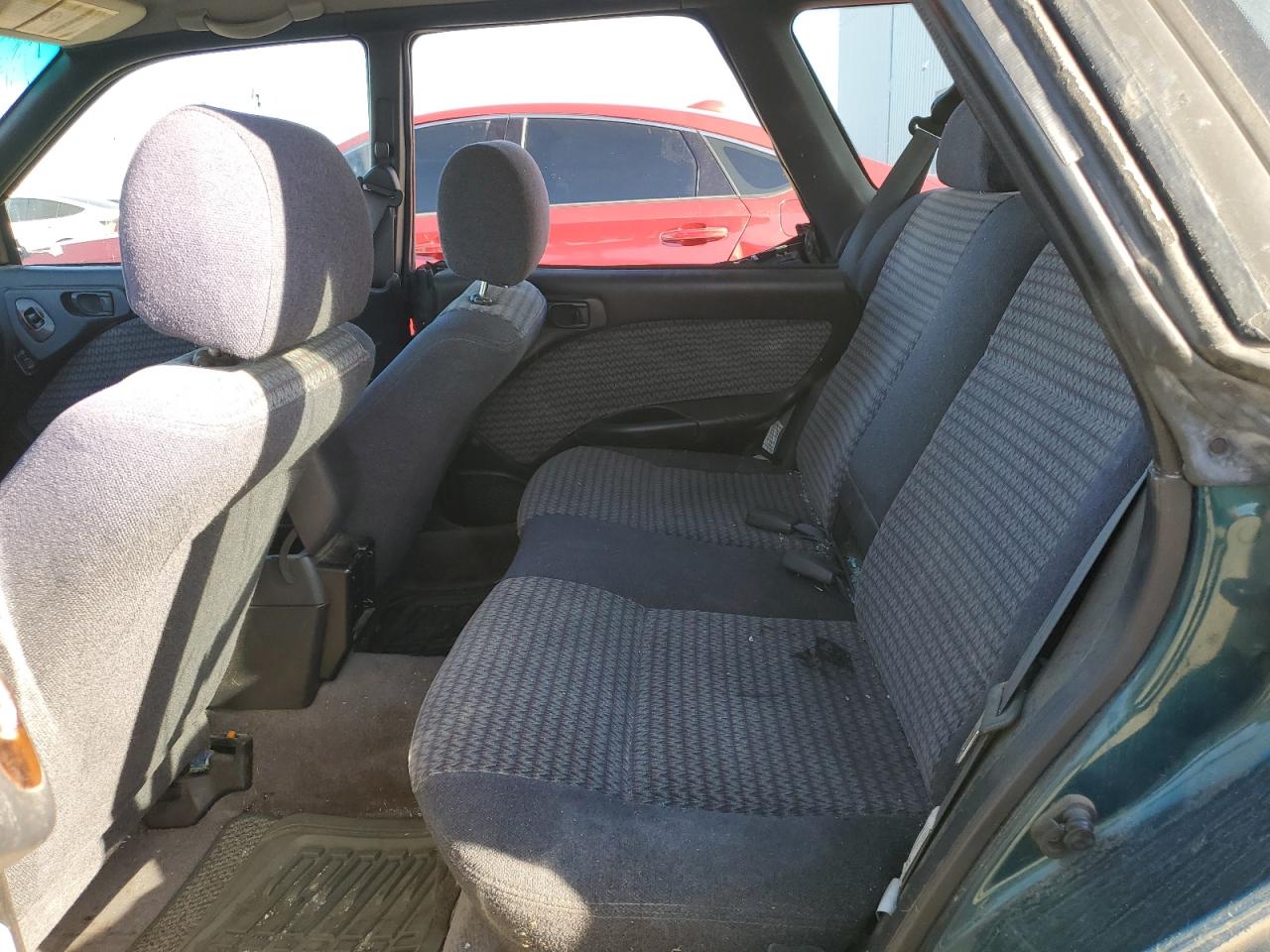 1998 Subaru Legacy - Image 10