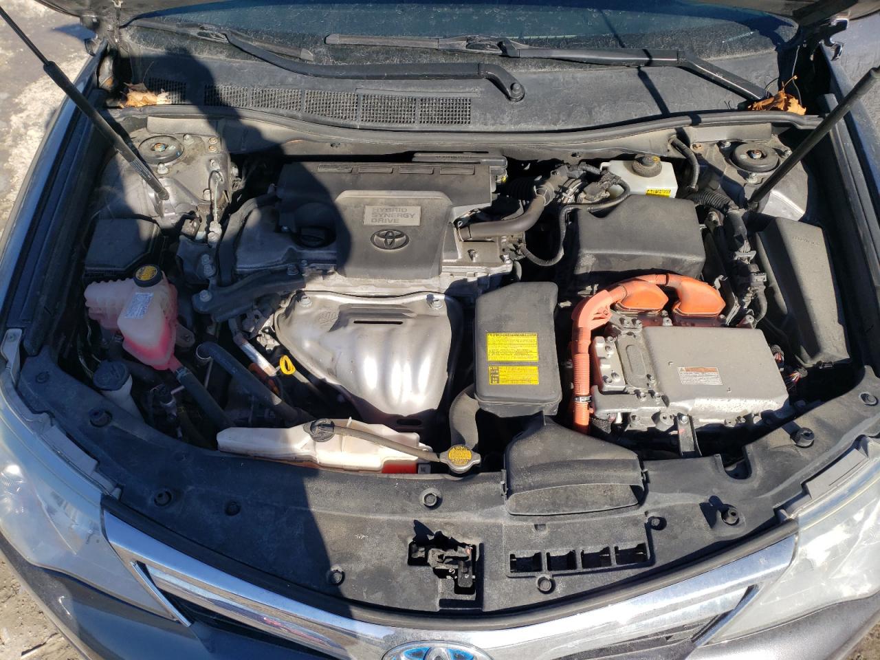 2013 Toyota Camry - Image 12