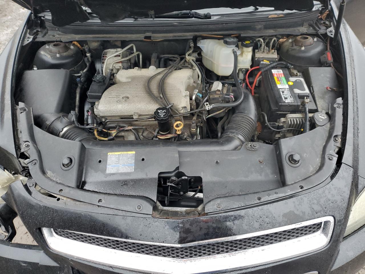 2009 Chevrolet Malibu - Image 12