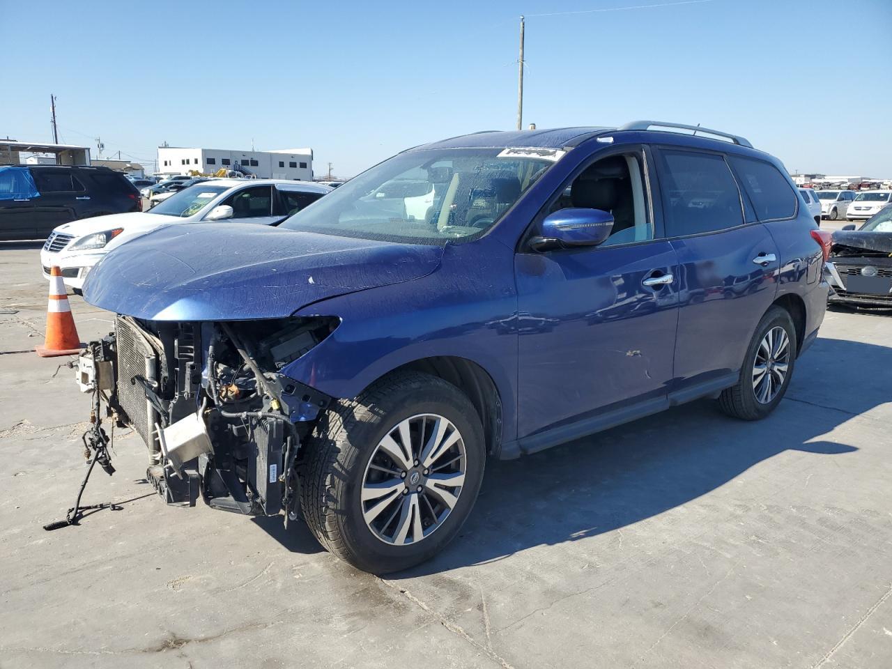 VIN 5N1DR2MN0HC682487 2017 NISSAN PATHFINDER no.1