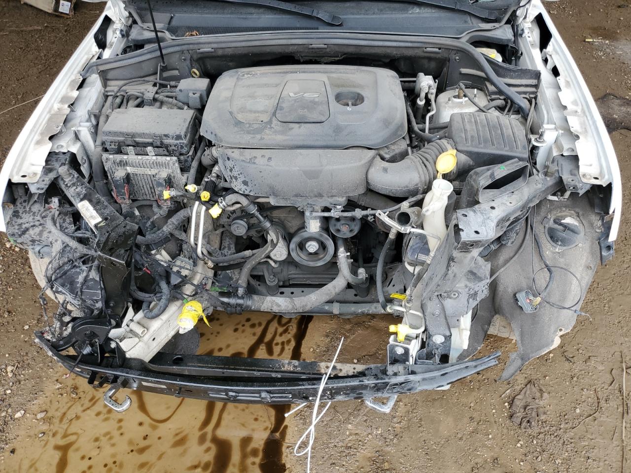 2018 Jeep Grand Cherokee - Image 11