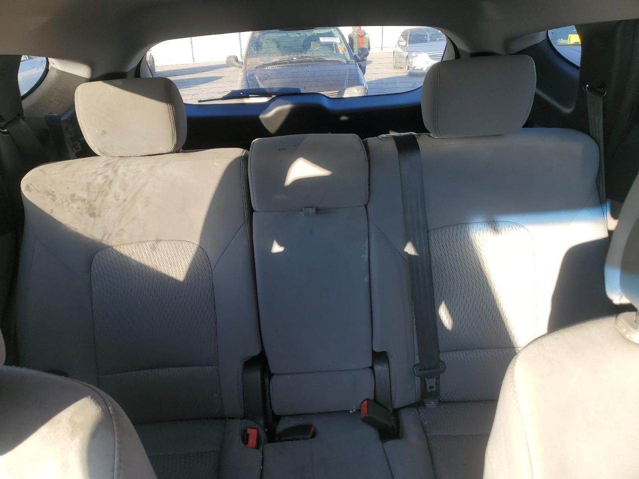 2018 Hyundai Santa Fe - Image 10