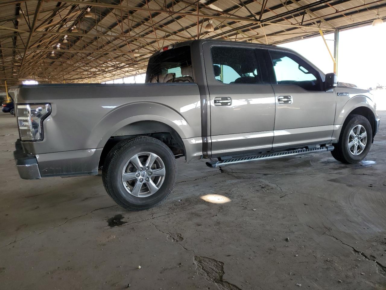 2018 Ford F-150 - Image 3