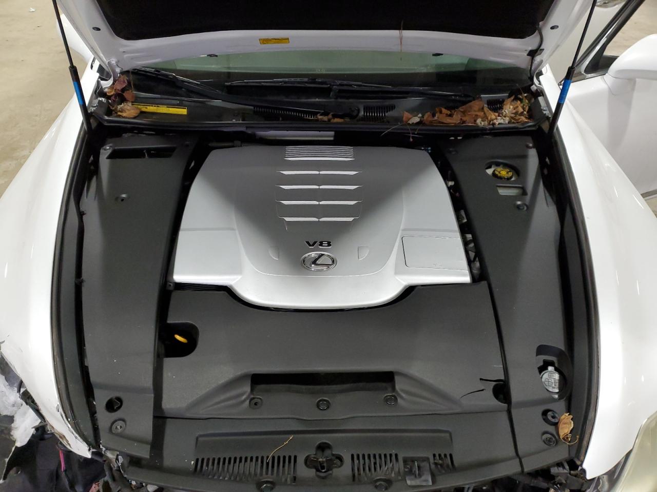 2009 Lexus LS - Image 11