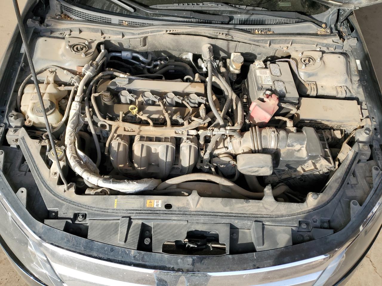 2010 Ford Fusion - Image 11
