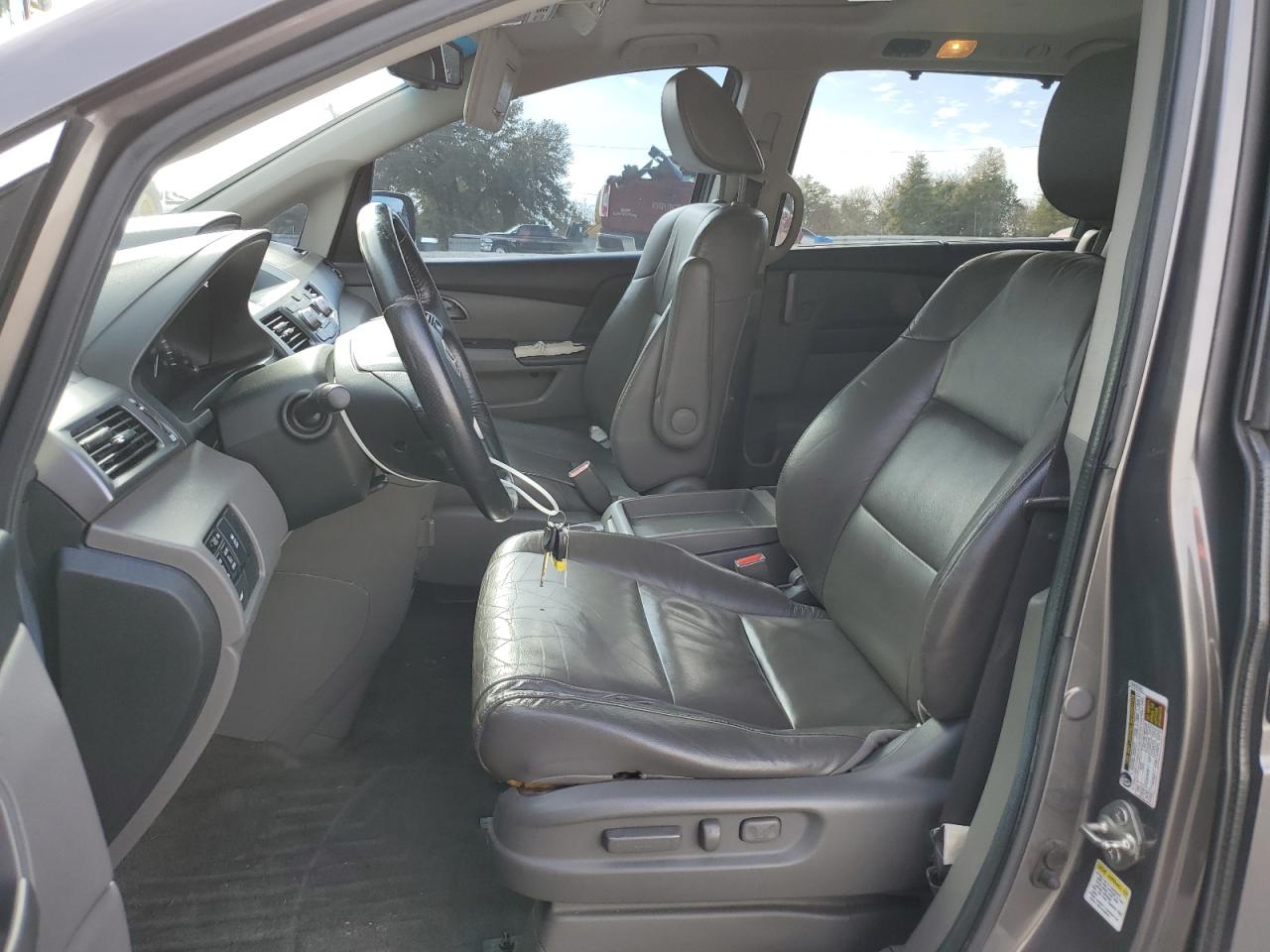 2012 Honda Odyssey - Image 7