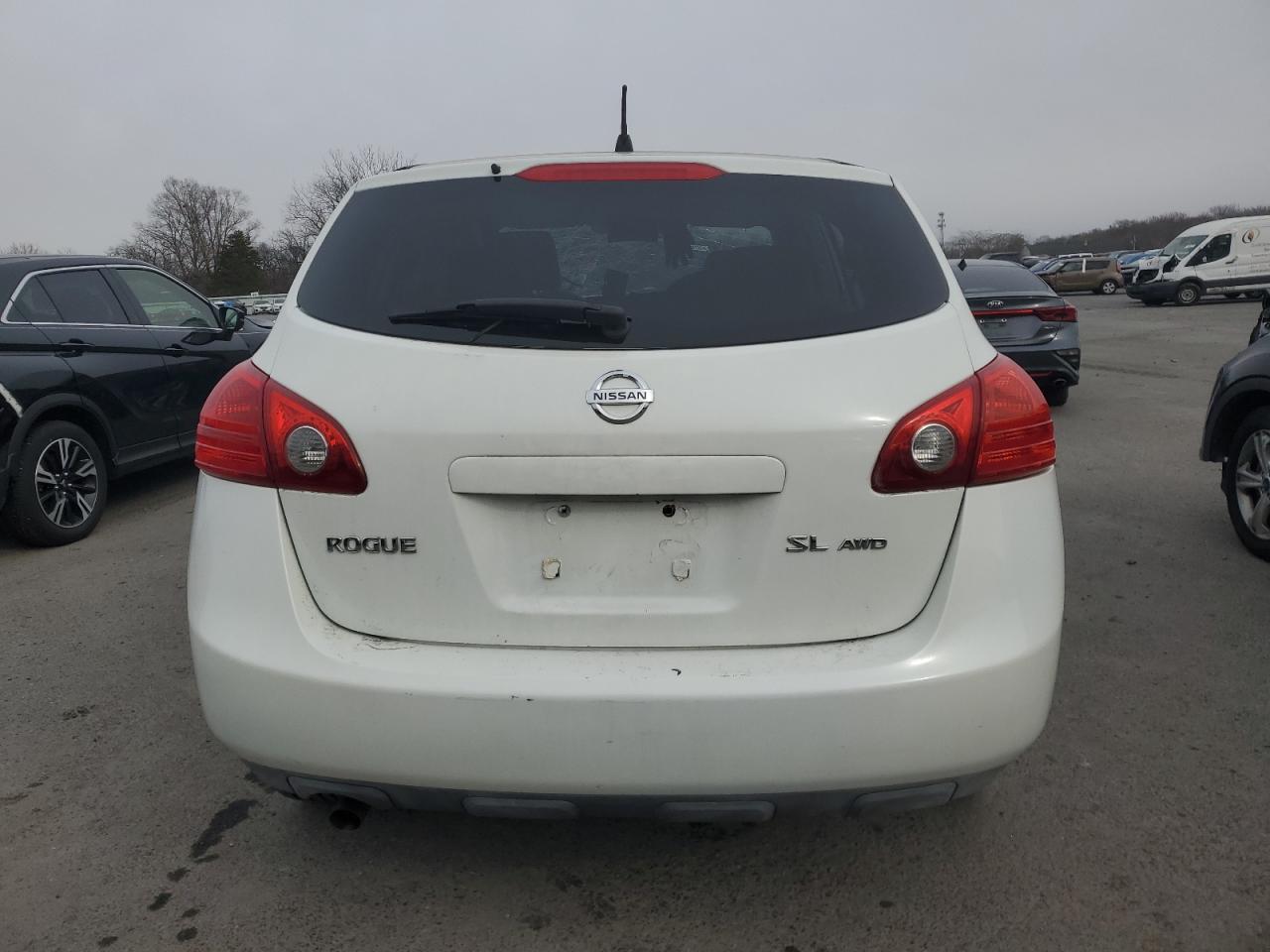 2010 Nissan Rogue - Image 6