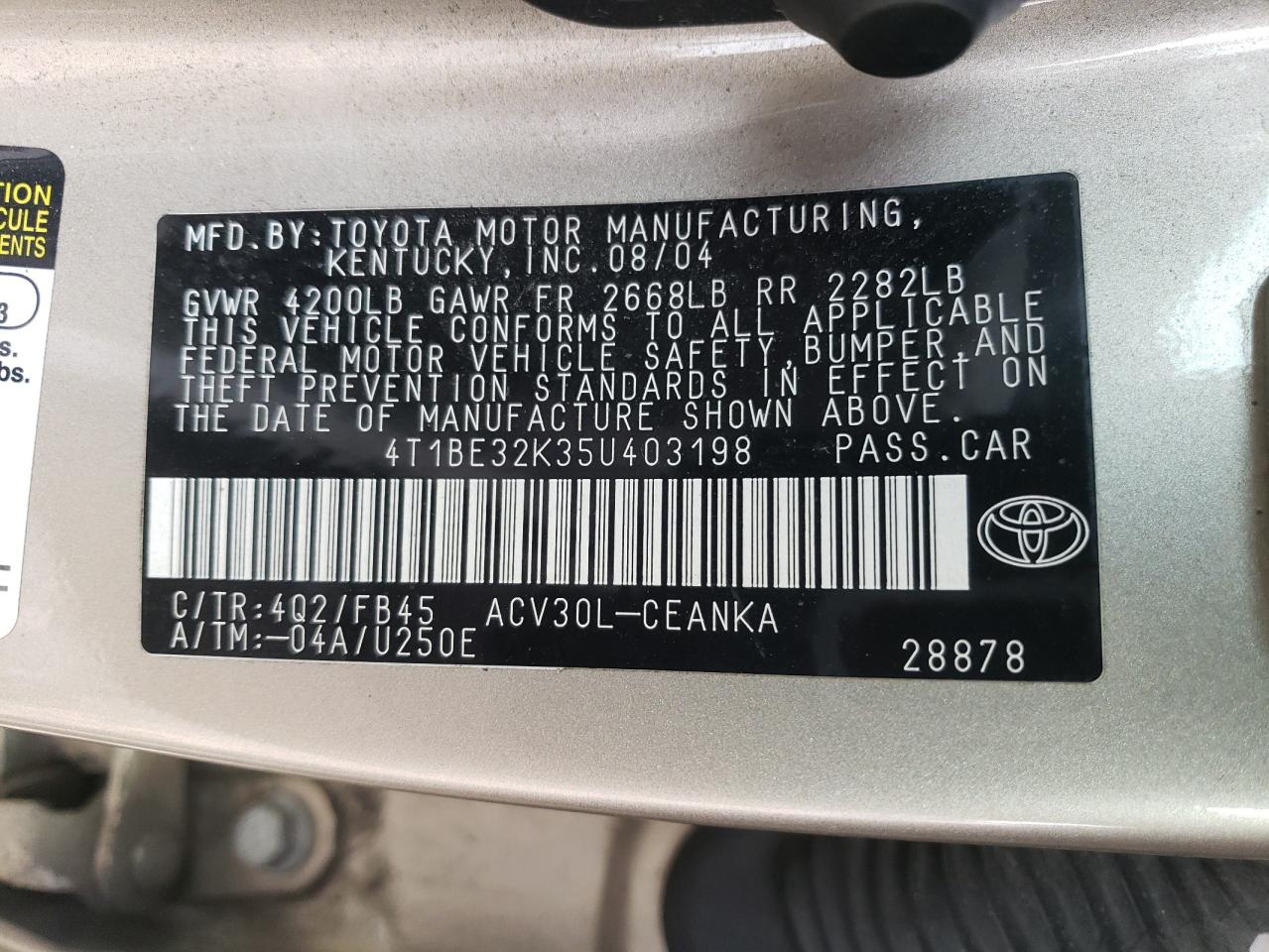 2005 Toyota Camry - Image 13
