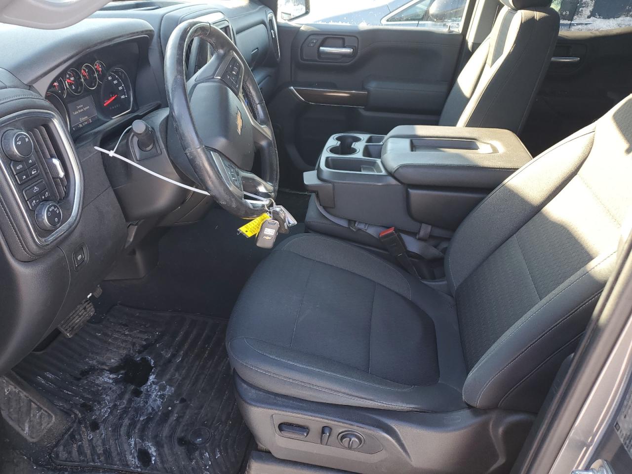 2019 Chevrolet Silverado - Image 7
