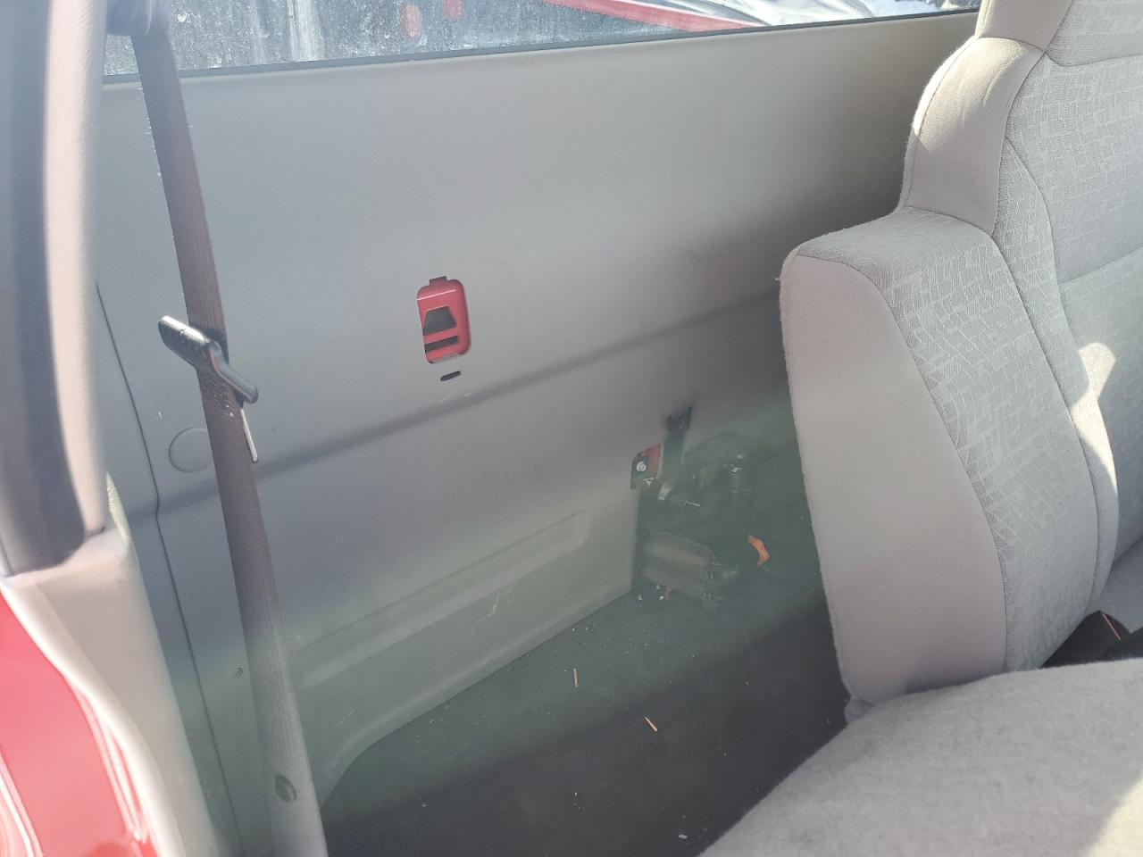 2008 Chevrolet Colorado - Image 10