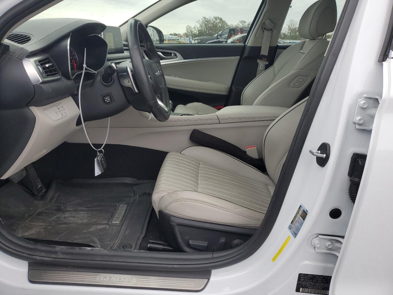2019 Genesis G70 - Image 7