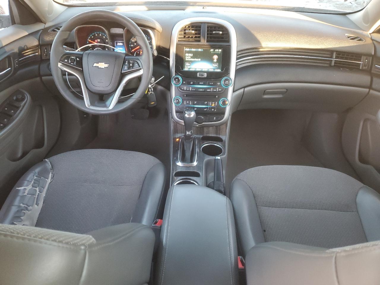 2015 Chevrolet Malibu - Image 8