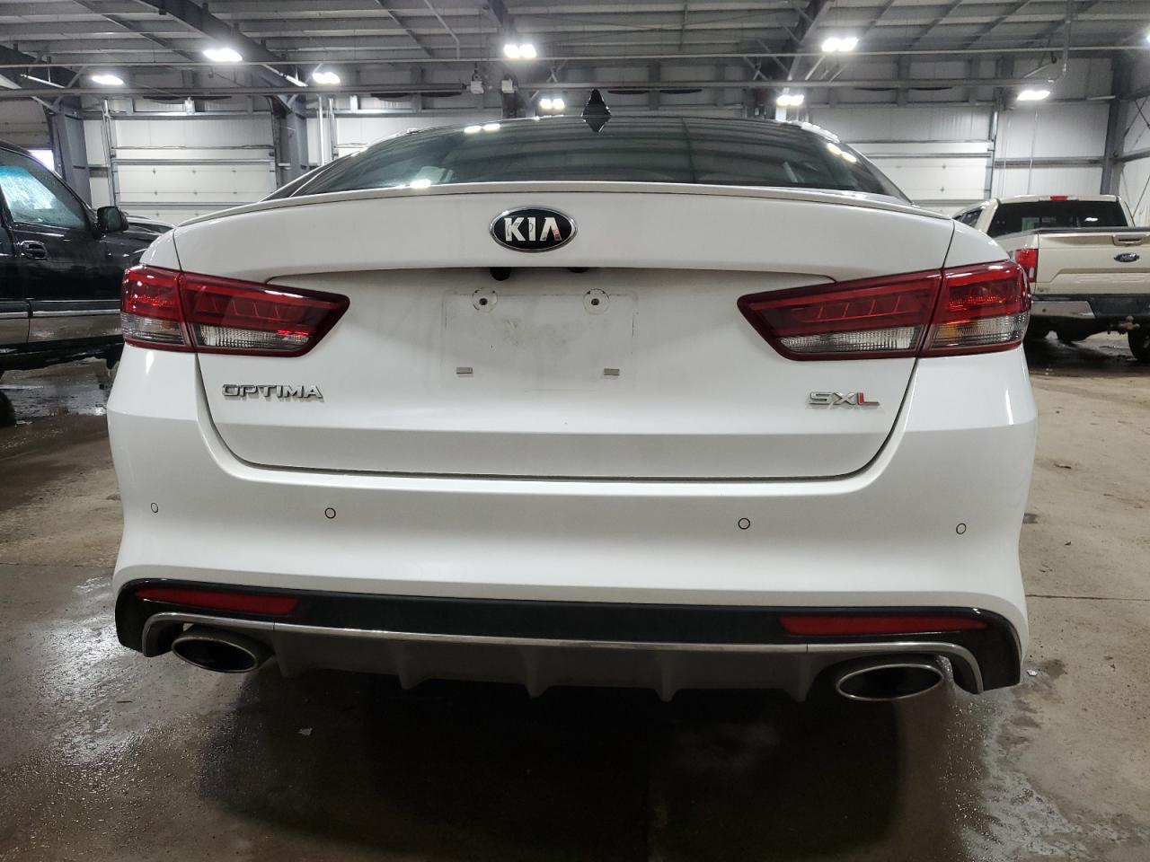 2016 Kia Optima - Image 6