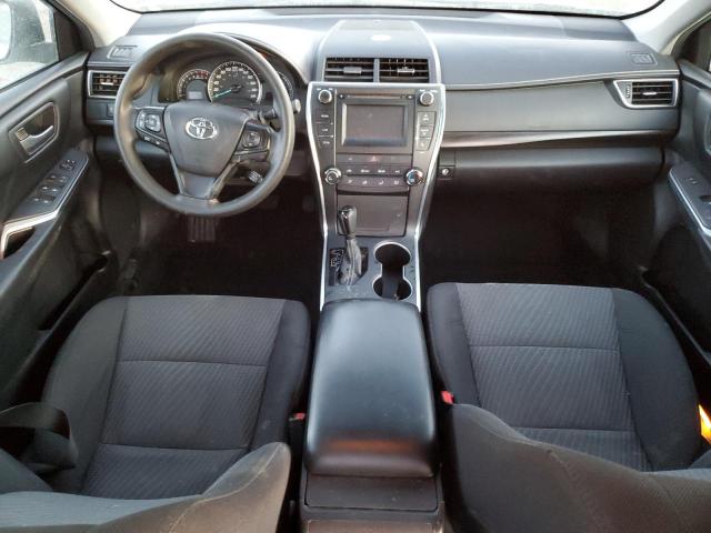 Sedans TOYOTA CAMRY 2015 Biały
