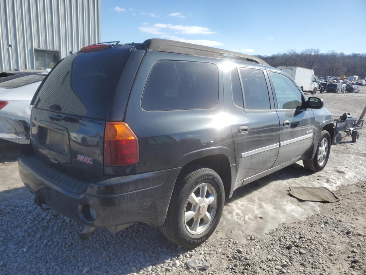 2006 GMC Envoy - Image 3