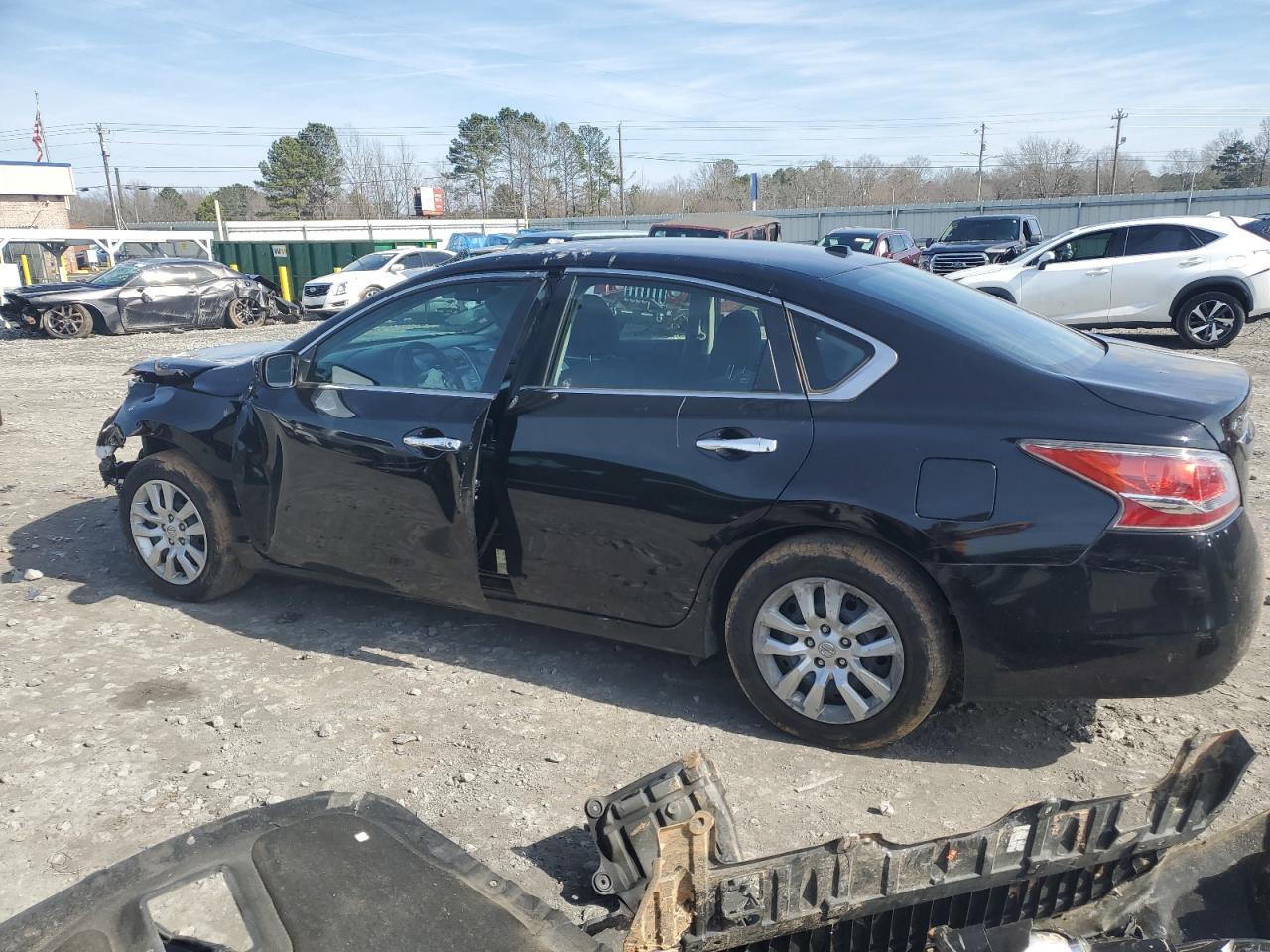 2014 Nissan Altima - Image 2