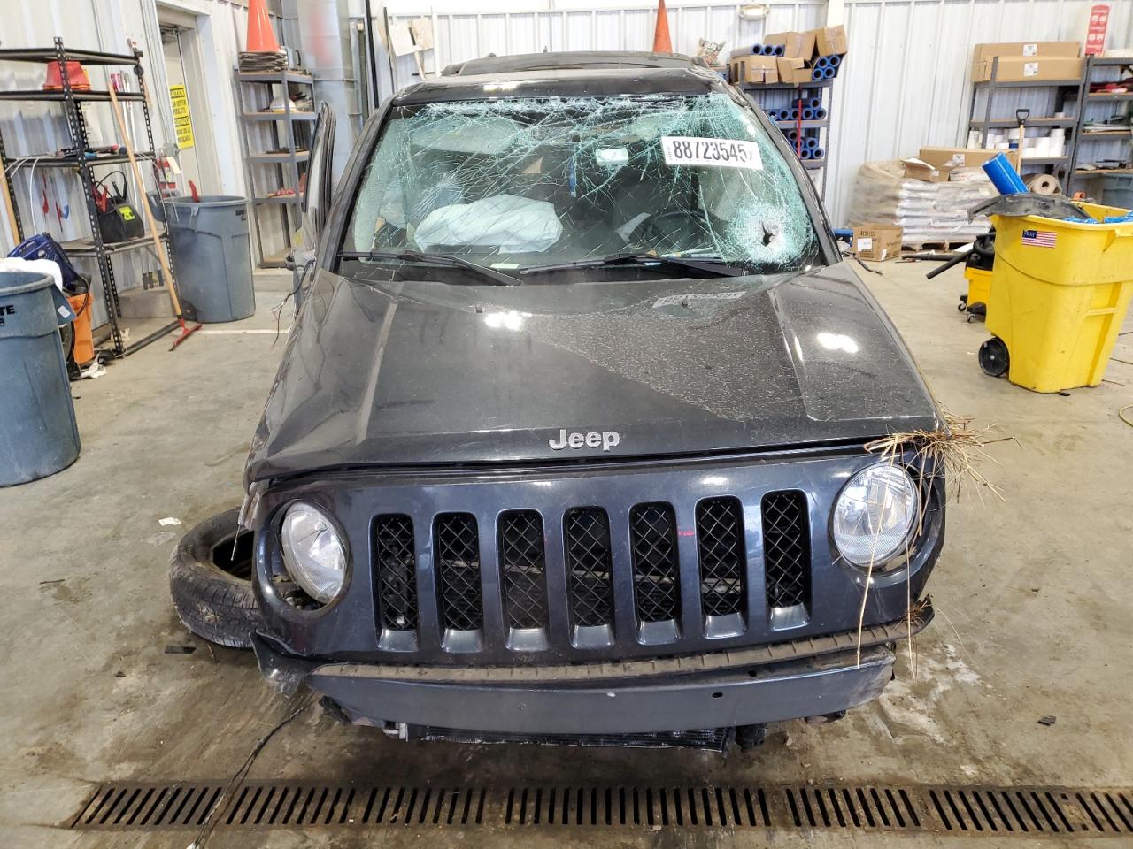 VIN 1C4NJRFB6ED658955 2014 JEEP PATRIOT no.5