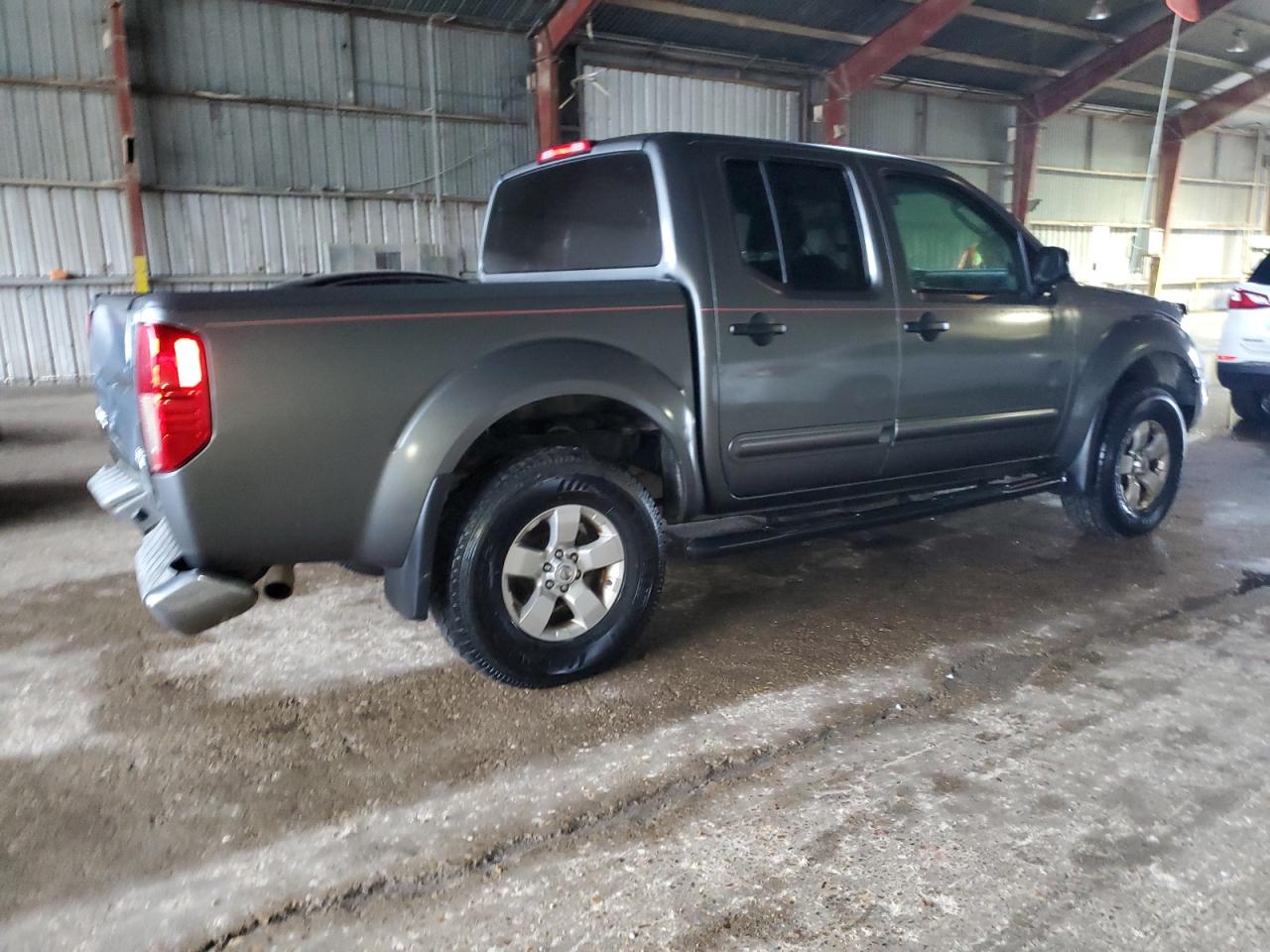 2009 Nissan Navara (Frontier) - Image 3