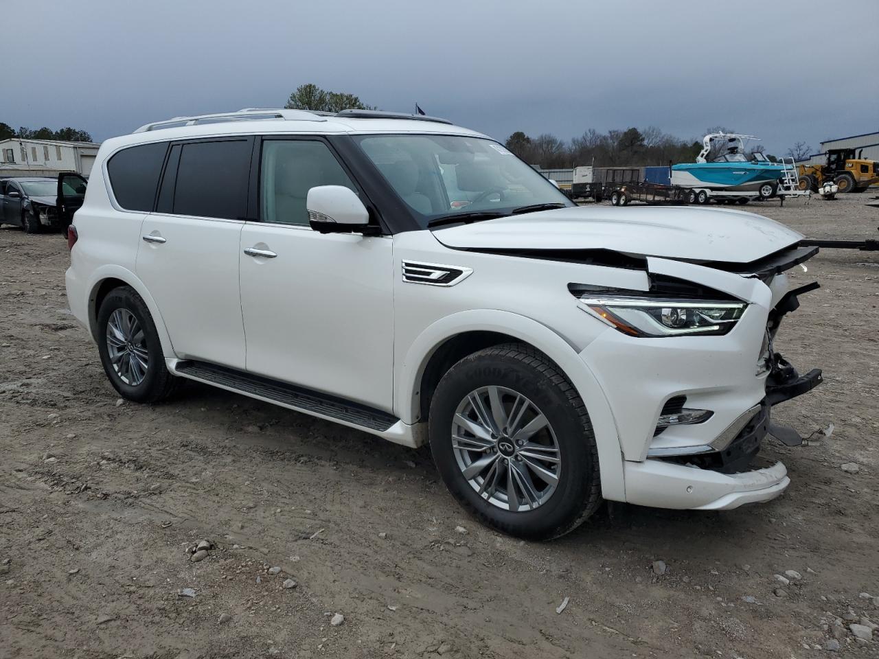 2021 Infiniti QX80 - Image 4