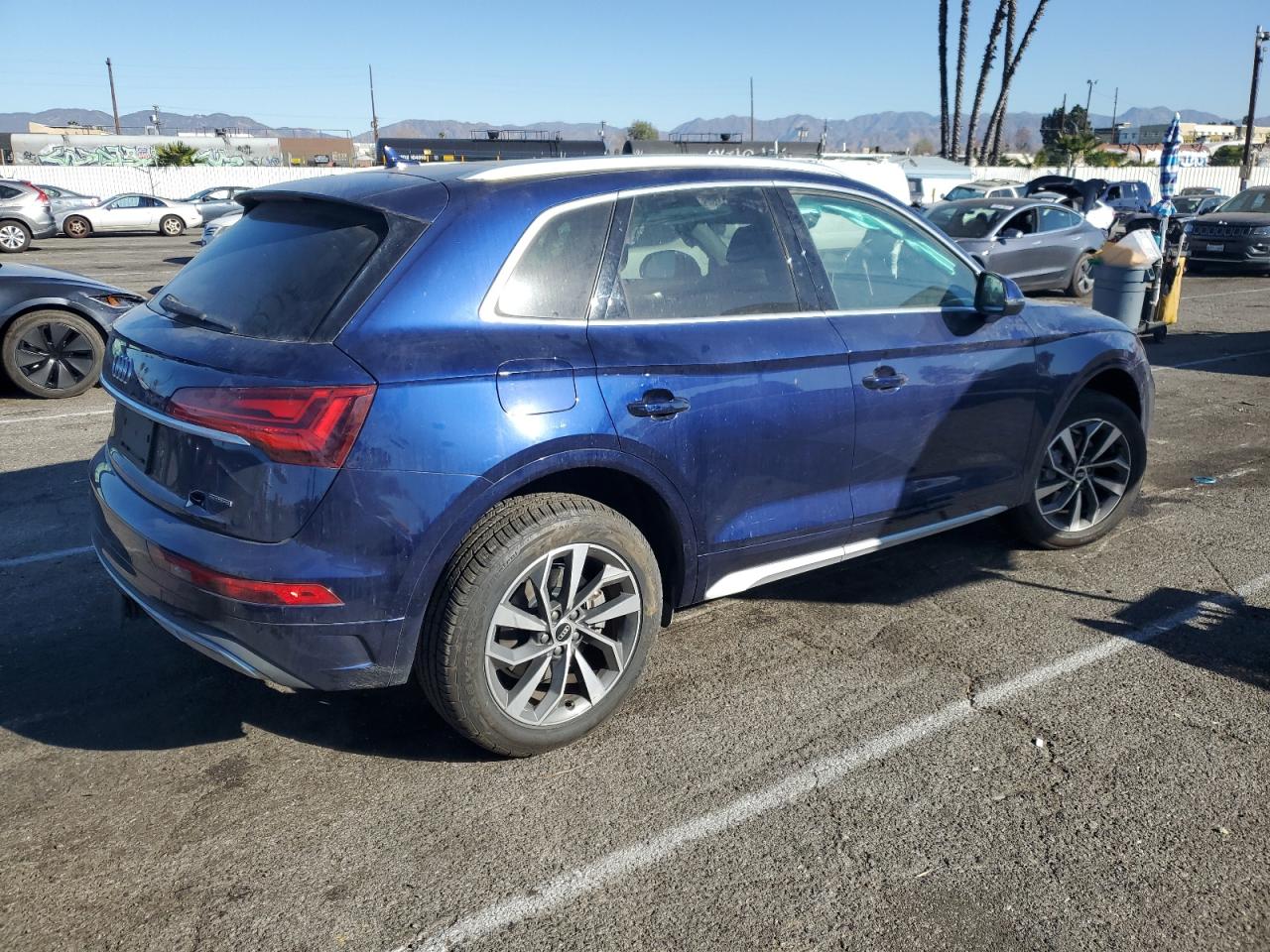 2021 Audi Q5 - Image 3