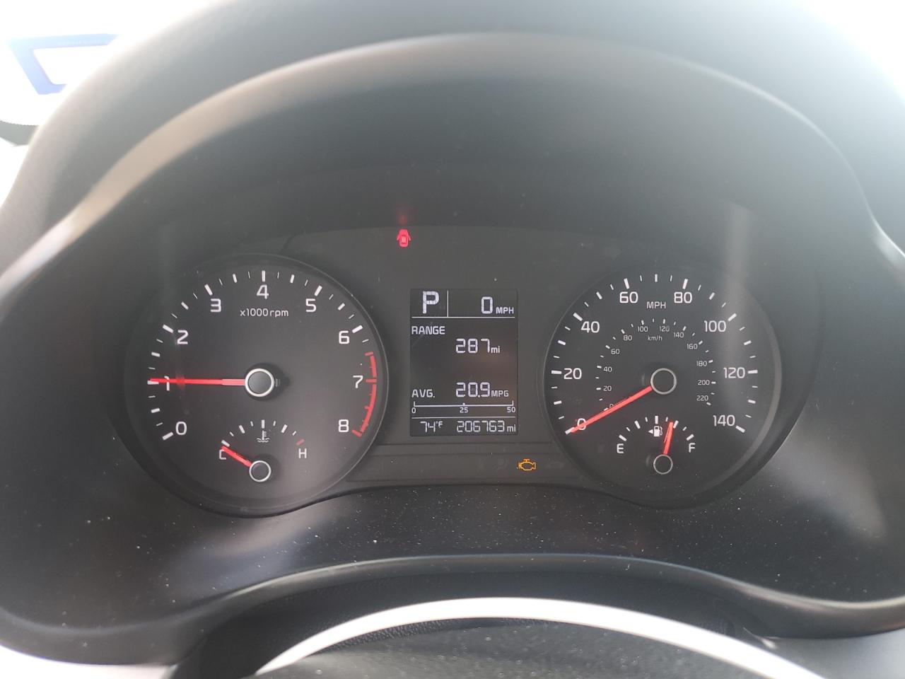 2021 Kia Rio - Image 9