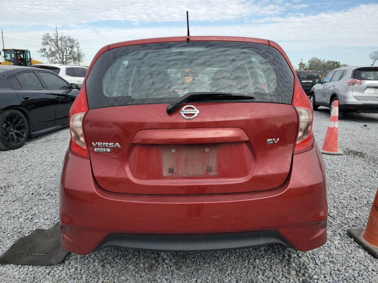 VIN 3N1CE2CP4KL359346 2019 NISSAN VERSA no.6