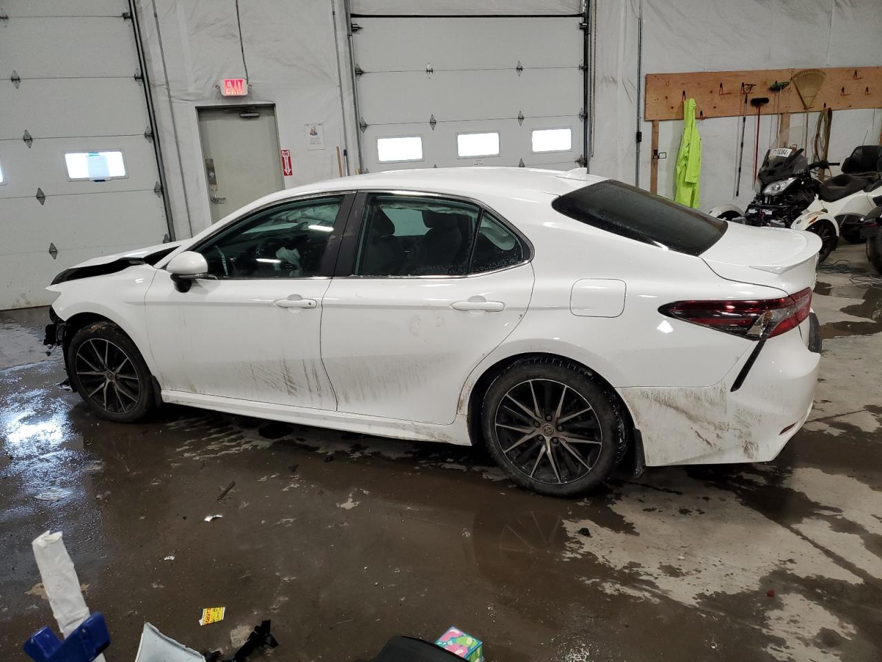 2022 Toyota Camry - Image 2