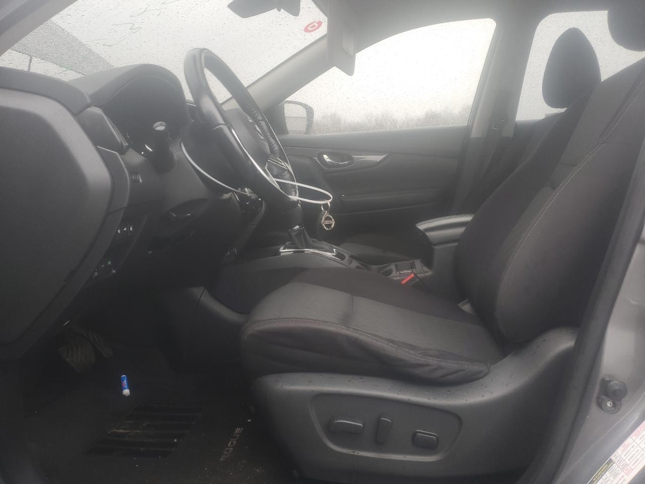 2020 Nissan Rogue - Image 7