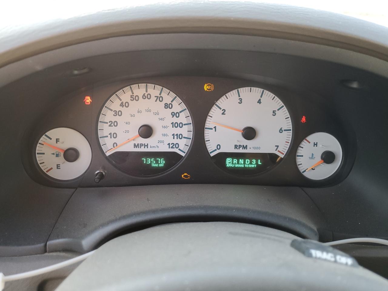 2005 Dodge Caravan - Image 9
