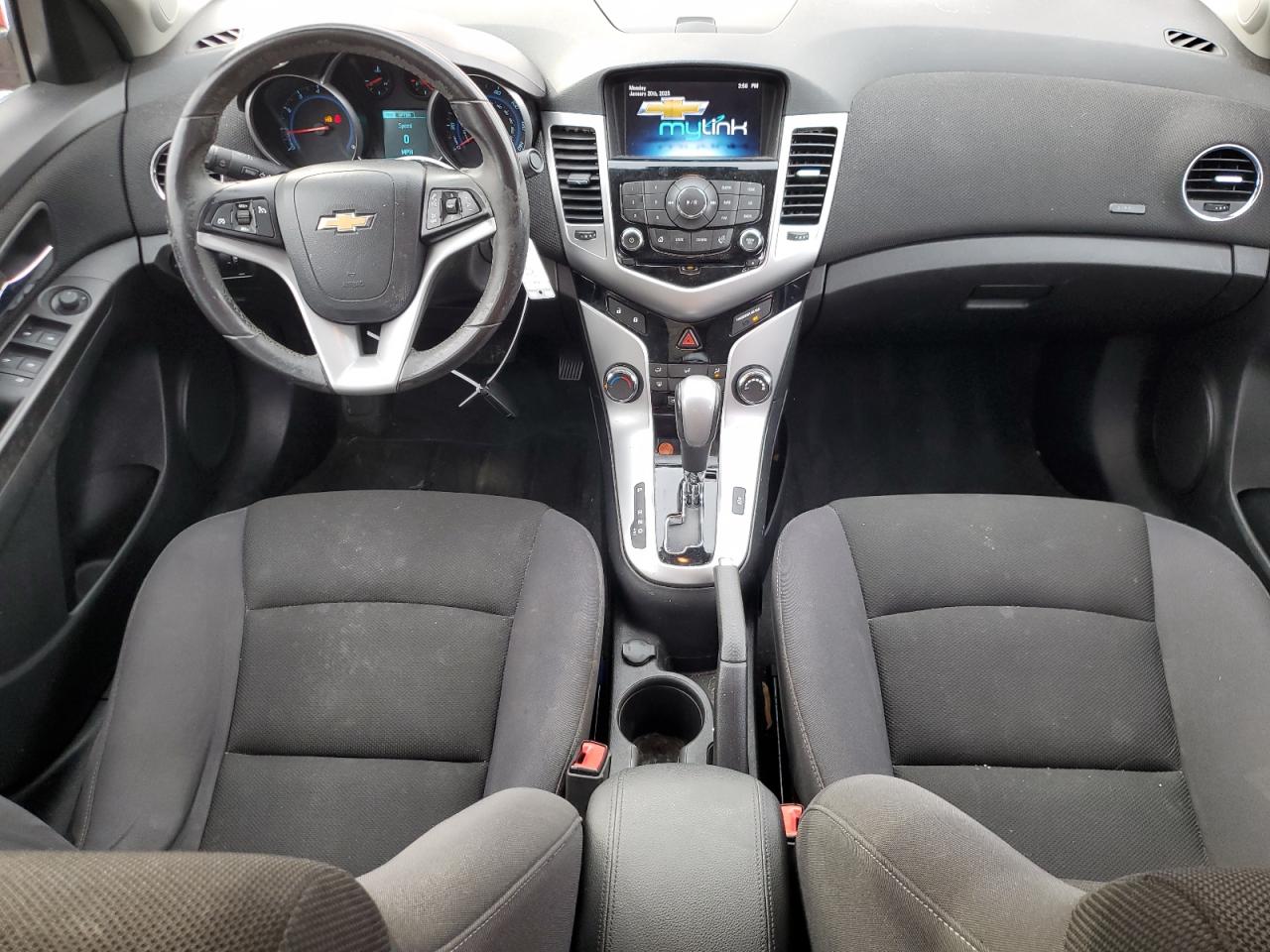 2014 Chevrolet Cruze - Image 8