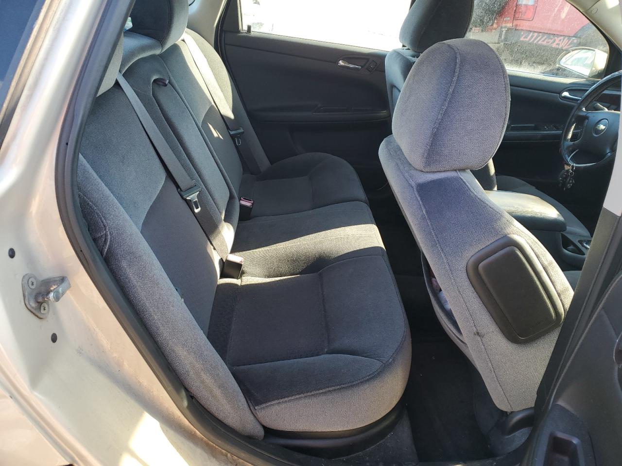 2012 Chevrolet Impala - Image 10