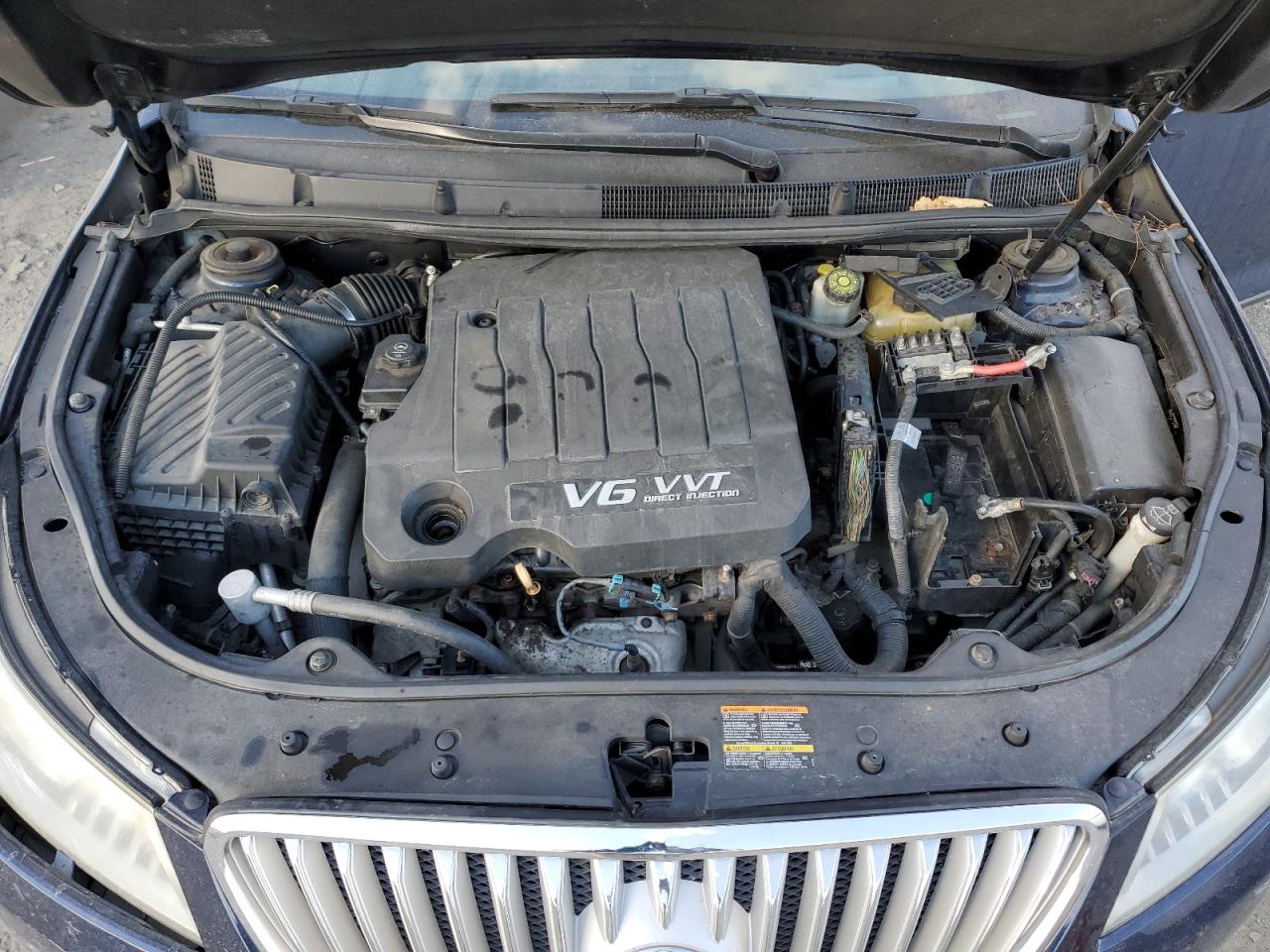 2011 Buick LaCrosse - Image 11