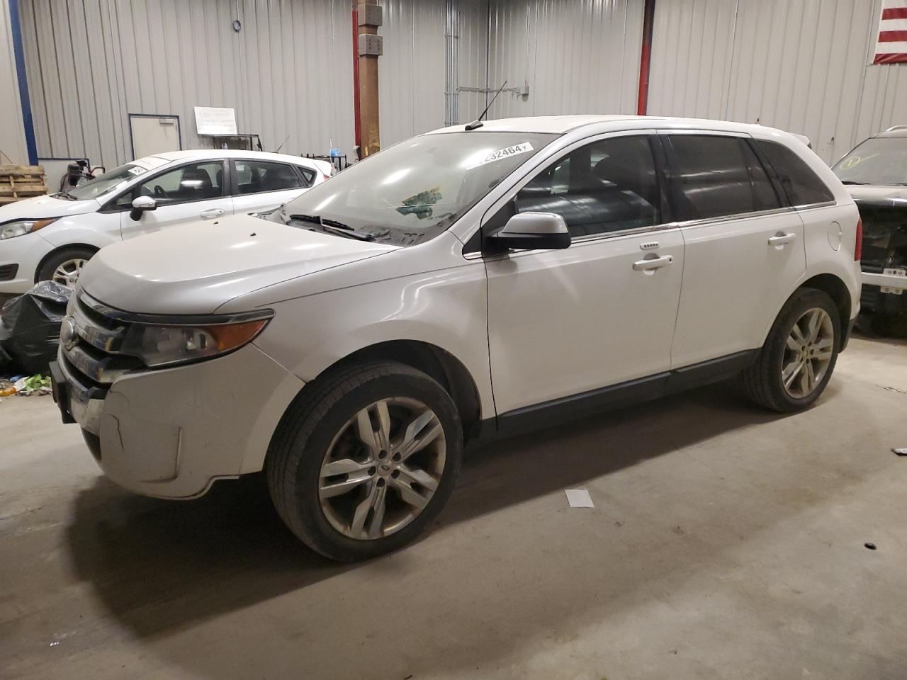 VIN 2FMDK4KC8DBC31075 2013 FORD EDGE no.1