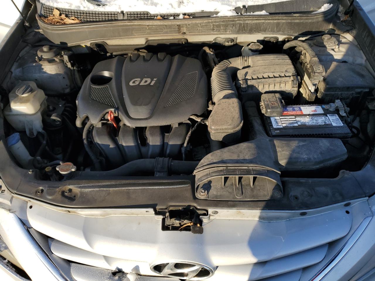 2012 Hyundai Sonata - Image 11