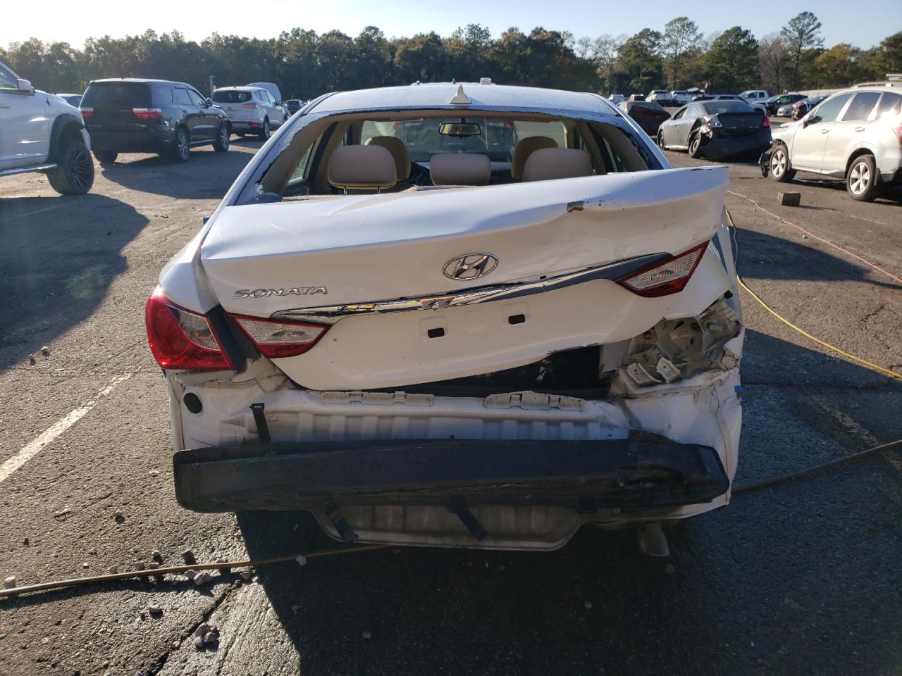 2012 Hyundai Sonata - Image 6