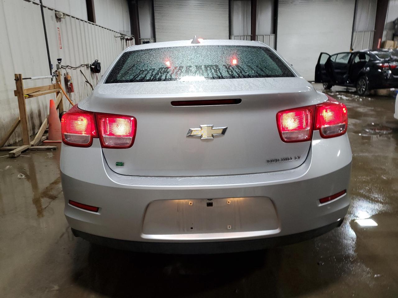 VIN 1G11C5SL8EU167909 2014 CHEVROLET MALIBU no.6