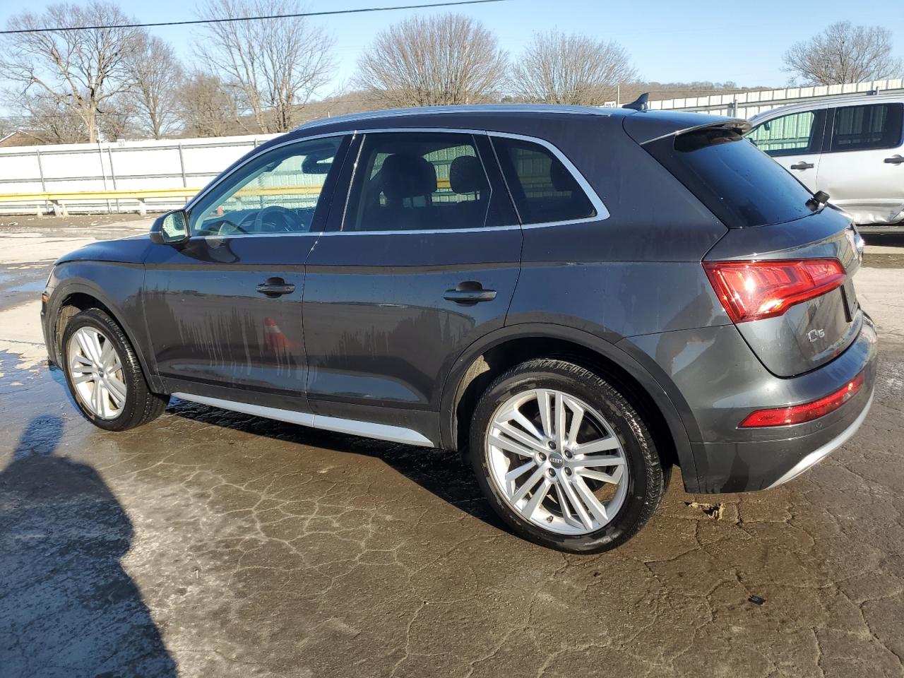 2018 Audi Q5 - Image 2