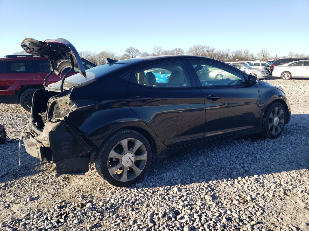 2013 Hyundai Elantra - Image 3