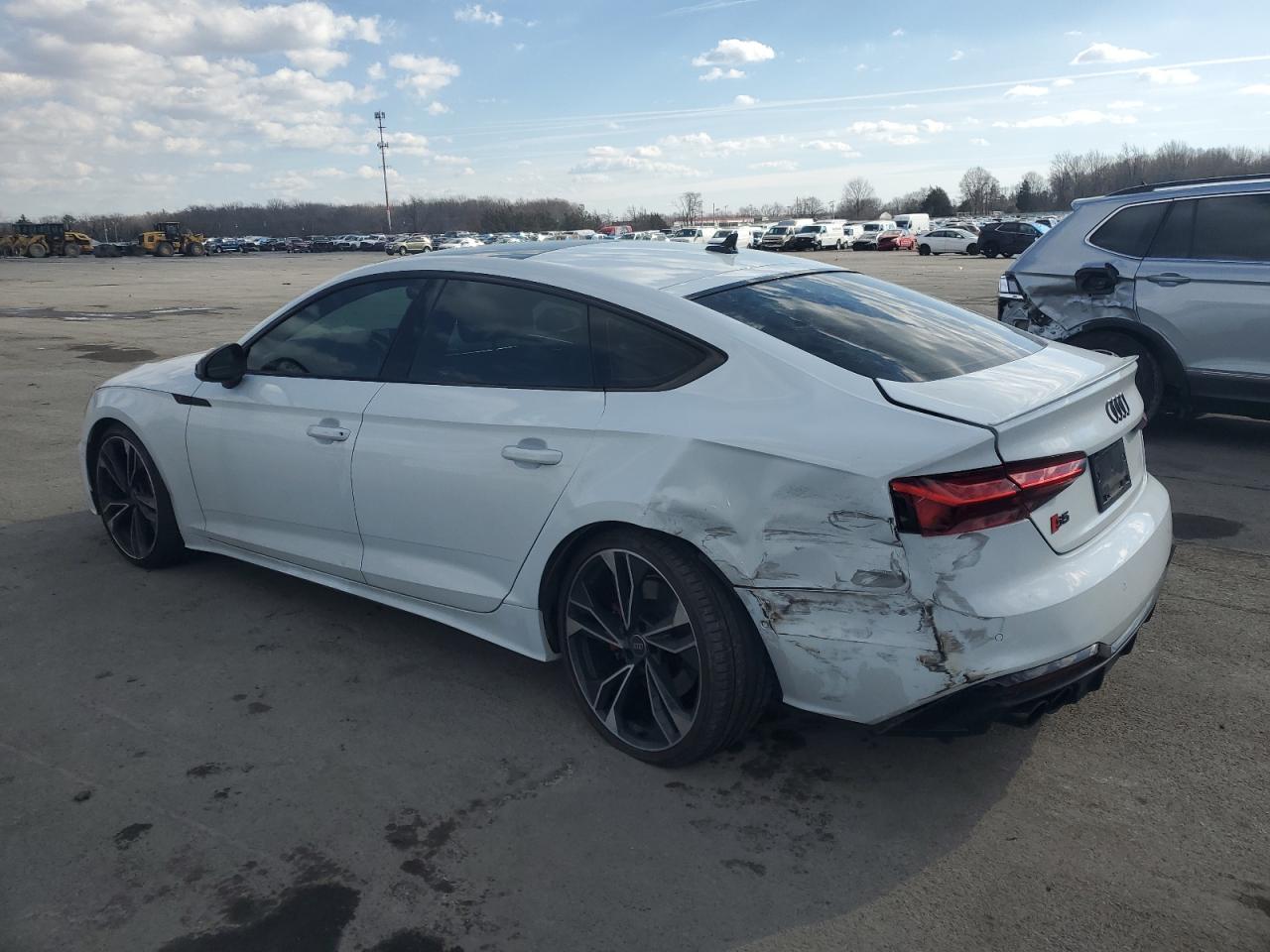 2023 Audi RS5 - Image 2